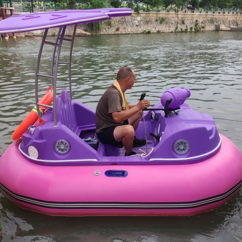 Electric Water Bumper Car Laser Bumper Boat For Sale